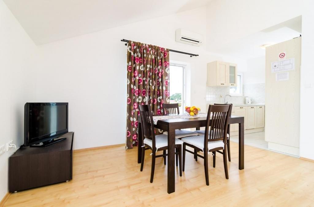Apartments Nikola Dubrovnik Exterior photo
