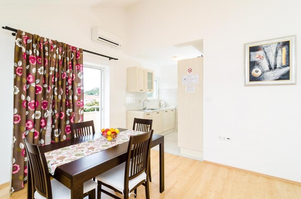 Apartments Nikola Dubrovnik Exterior photo